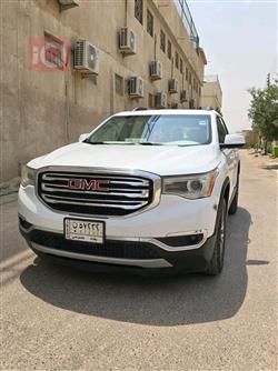 GMC Acadia